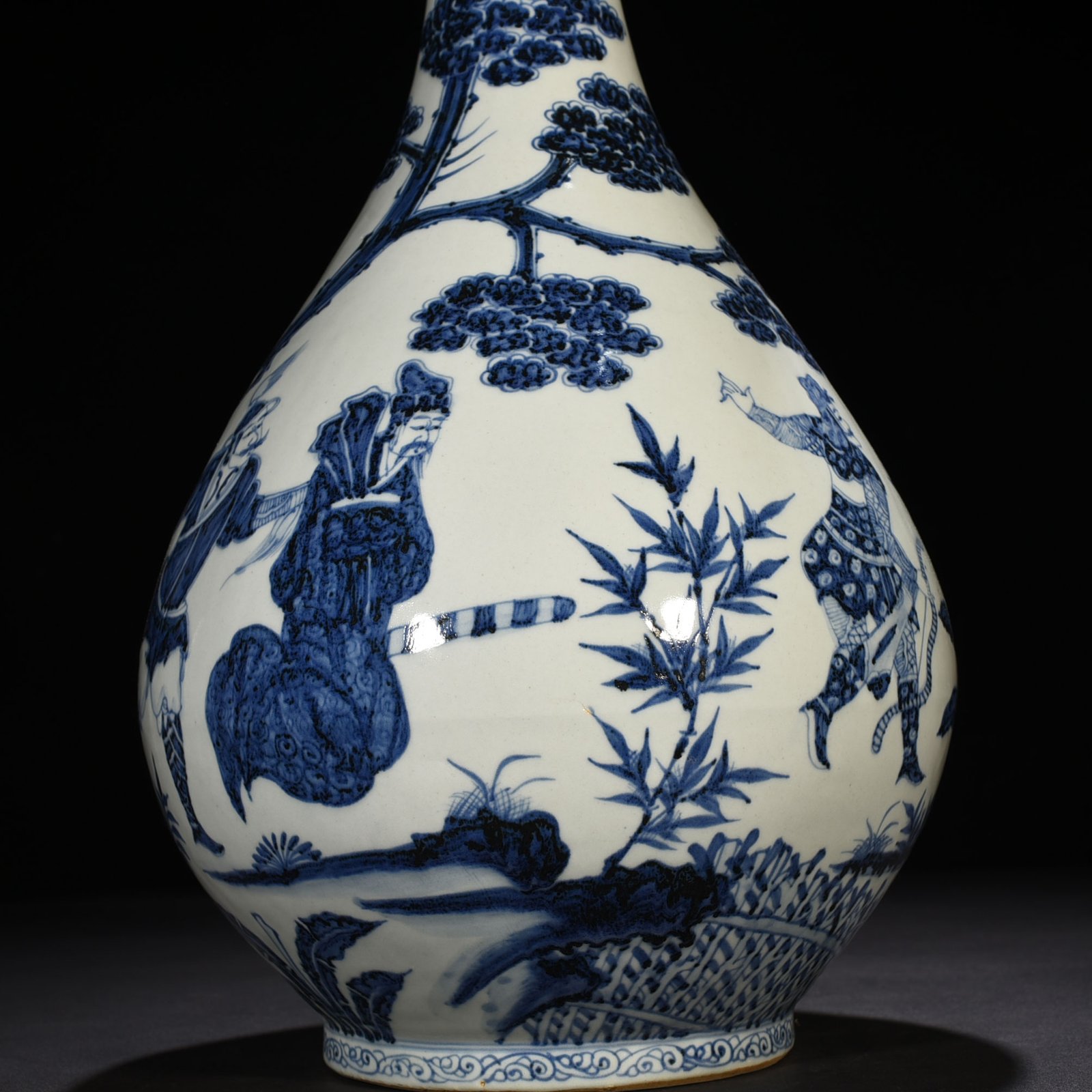Yuan Dynasty blue and white general Mengtian character story pattern jade pot spring vase