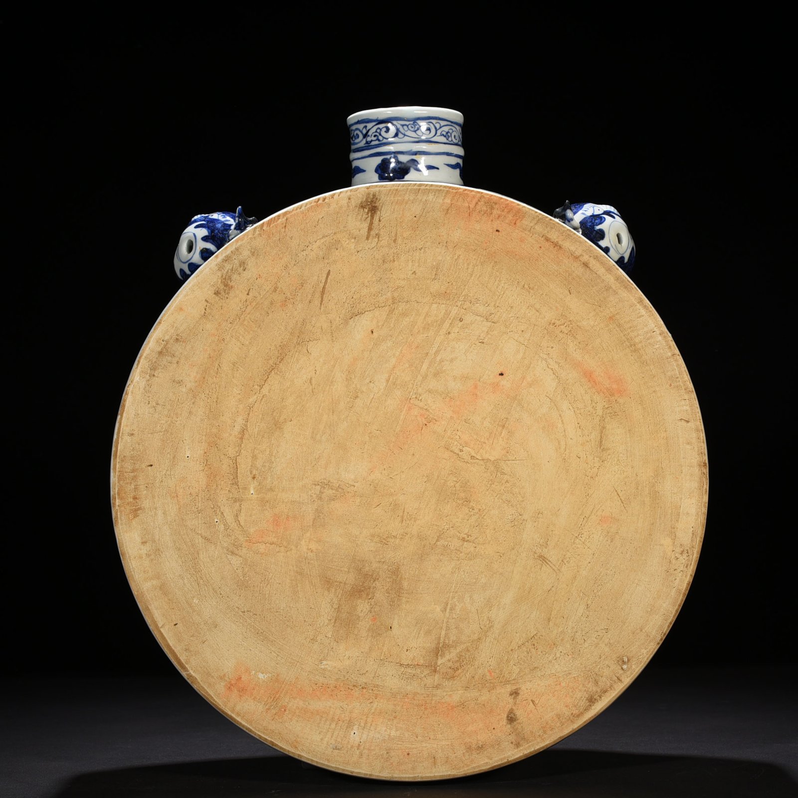 Yuan Dynasty blue and white blue ground white flower dragon pattern sleeping pot wall pot