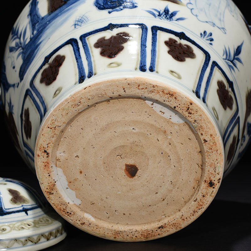 Yuan Dynasty blue and white underglaze red Zhou Yafu Xiliu camp figure jar with animal ears and lid