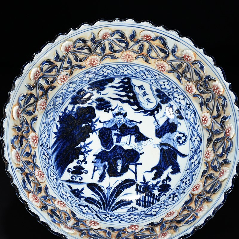 Yuan Dynasty blue and white underglaze red Zhou Yafu Xiliuying figure bowl
