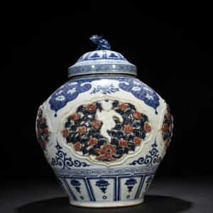 Yuan Dynasty blue and white underglaze red plastic covered jar with four seasons flowers and panzhi doll pattern lid