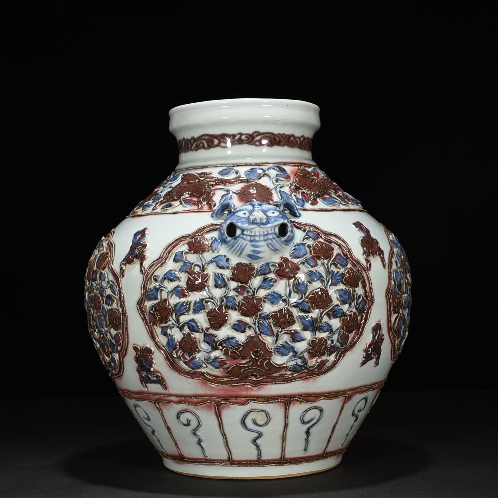 Yuan Dynasty blue and white underglaze red plastic animal ear jar with four seasons flower pattern