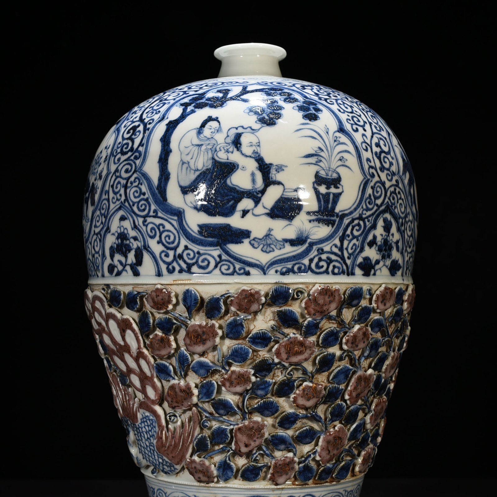 Yuan Dyansty blue and white underglaze red plastic flower vase with four love figures pattern