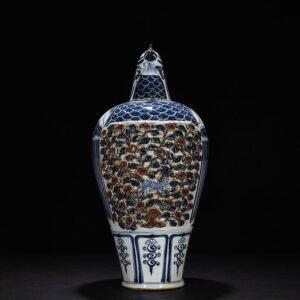 Yuan Dynasty blue and white underglaze red plastic unicorn flower pattern phoenix head plum vase