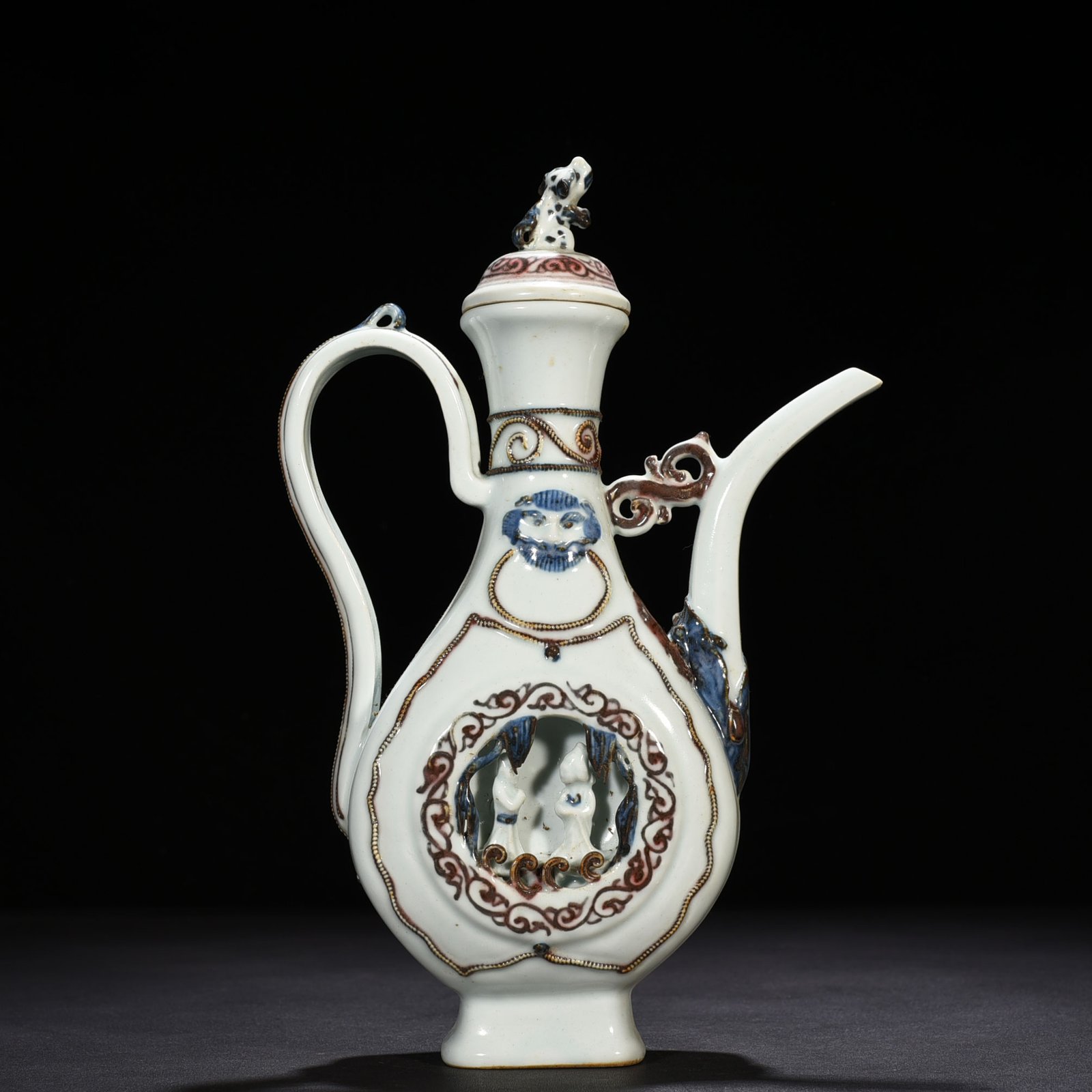 Yuan Dynasty blue and white underglaze red hollow figure pattern square-handled teapot