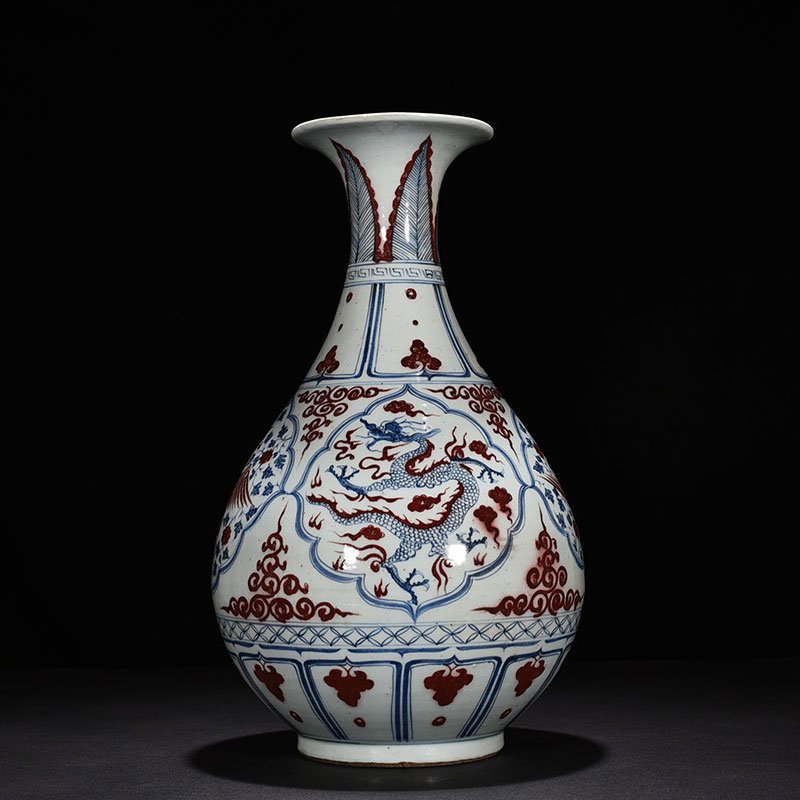 Yuan Dynasty blue and white underglaze red jade pot and spring vase with dragon and phoenix patterns
