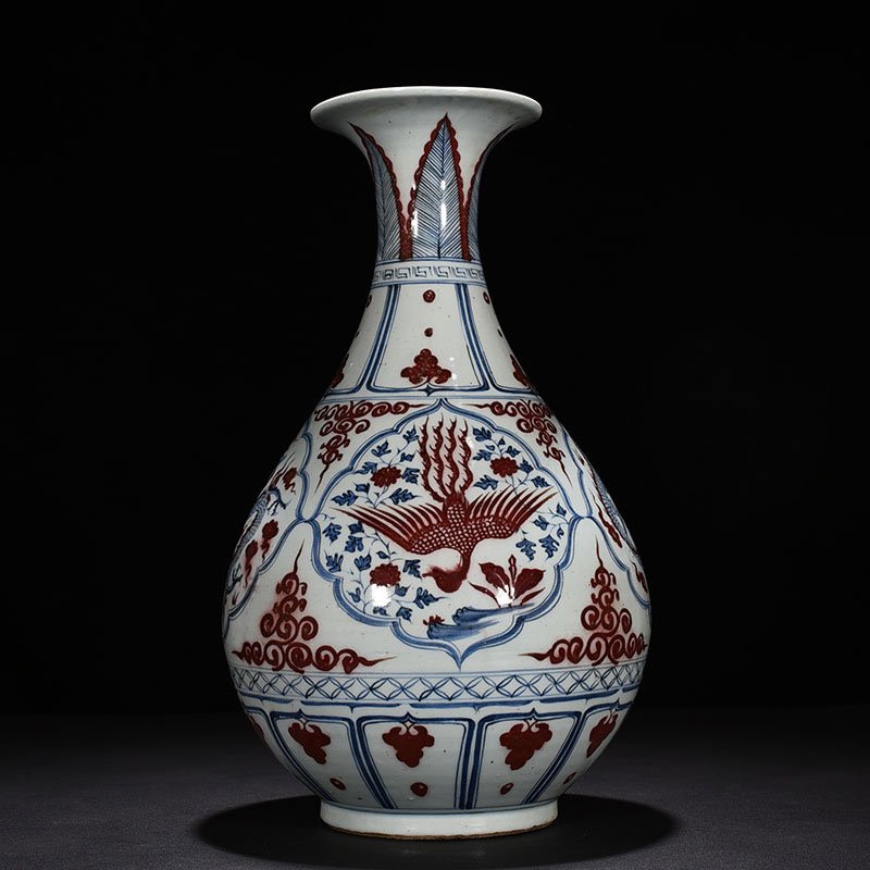 Yuan Dynasty blue and white underglaze red jade pot and spring vase with dragon and phoenix patterns