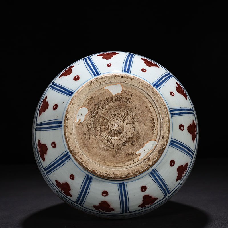 Yuan Dynasty blue and white underglaze red jade pot and spring vase with dragon and phoenix patterns