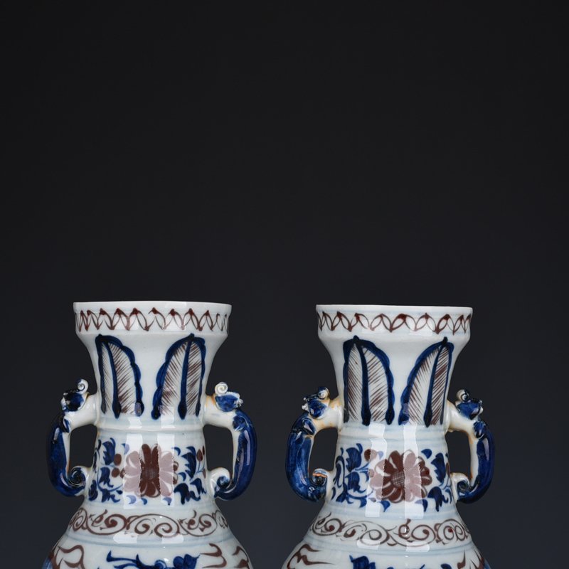 Yuan Dynasty blue and white underglaze red dragon pattern elephant ear vase
