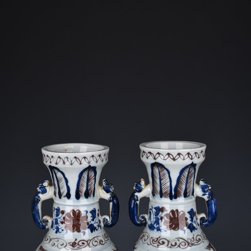 Yuan Dynasty blue and white underglaze red dragon pattern elephant ear vase