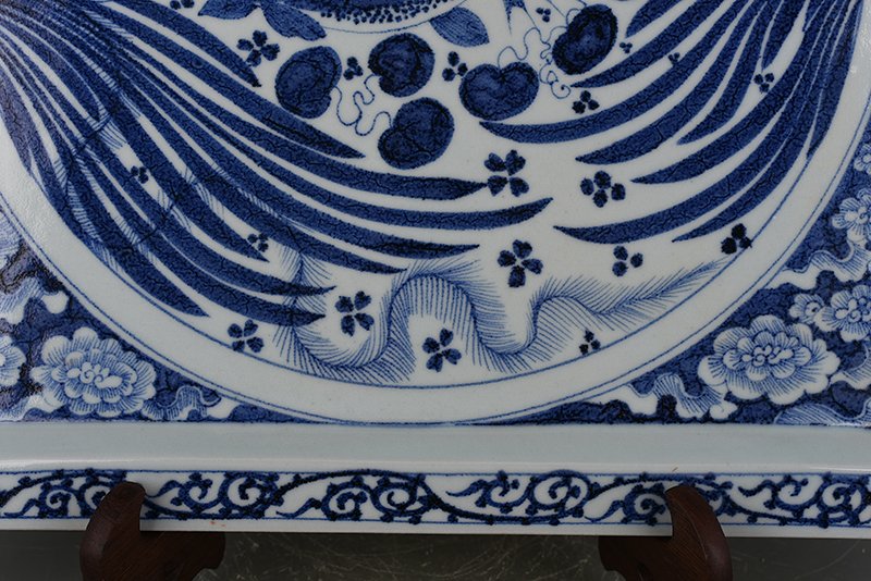 Yuan Dynasty blue and white fish and algae pattern square tea tray