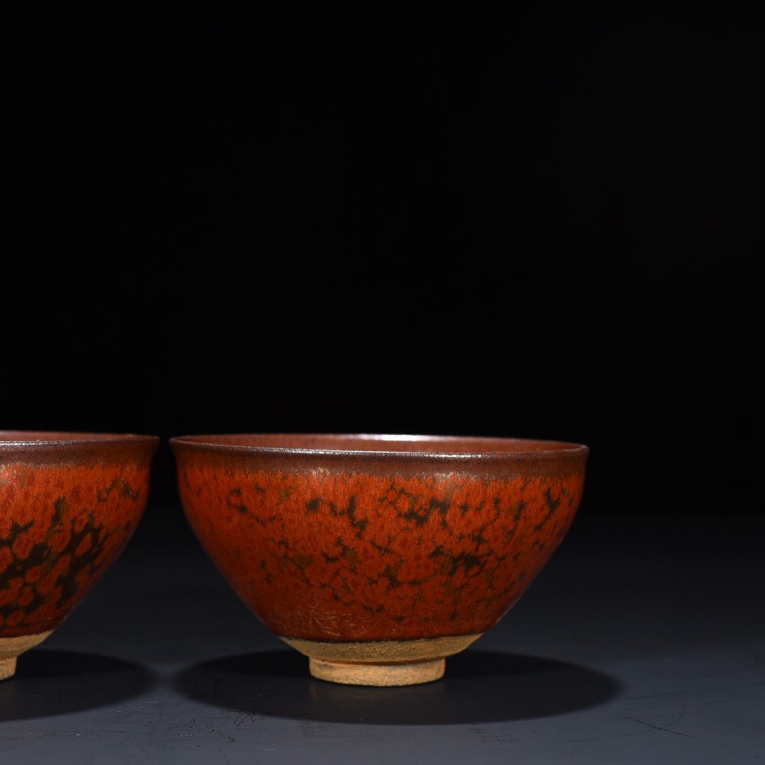 Song Dynasty Persimmon red glaze Yao bian Tian bowl