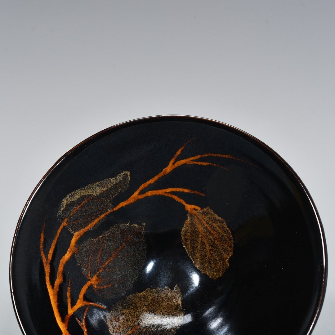 Song Dynasty Jizhou kiln wood leaf bowl and bamboo hat bowl real leaf seven