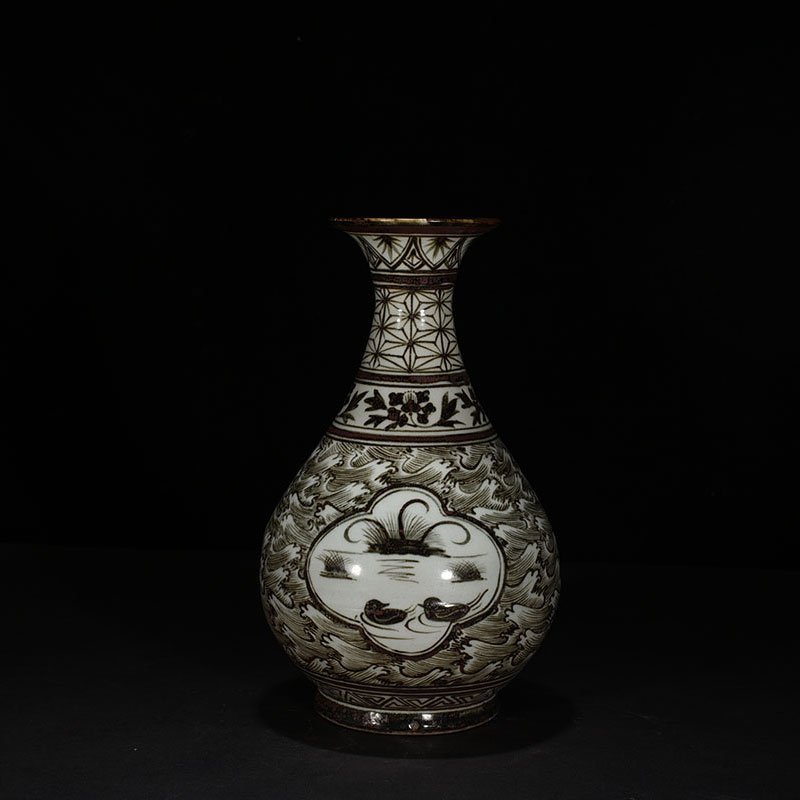 Song Dynasty Jizhou kiln jade pot with mandarin duck pattern spring vase