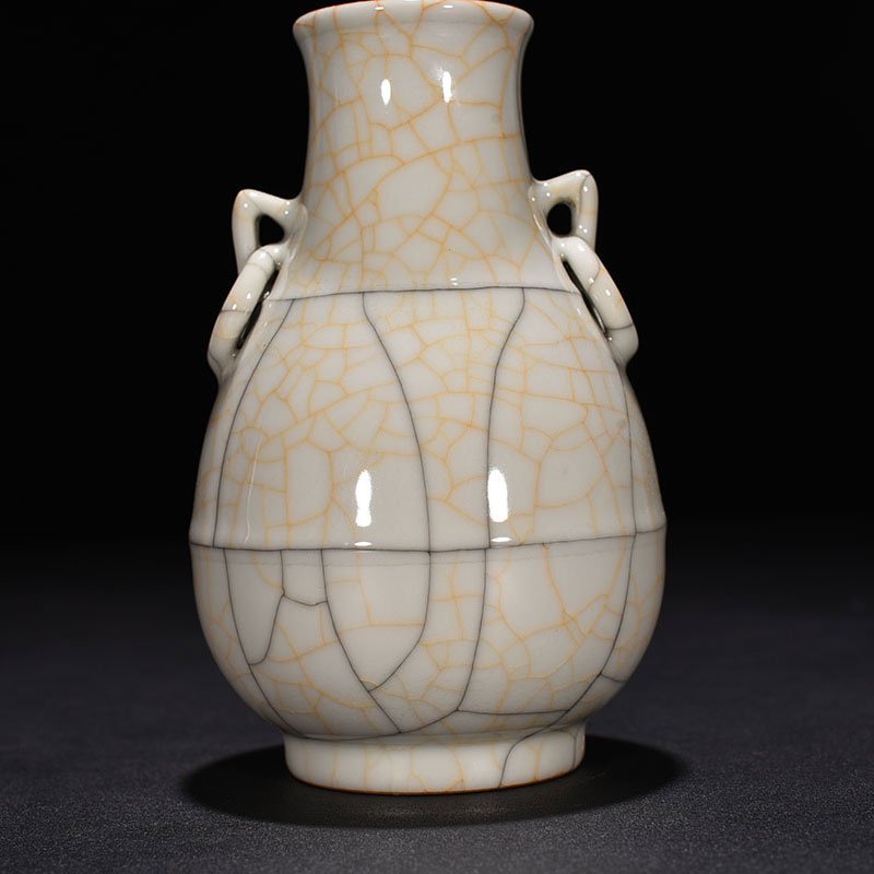 Song Dynasty Ge kiln amphora