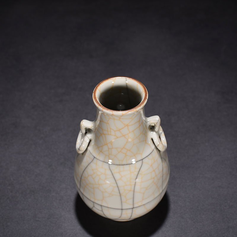 Song Dynasty Ge kiln amphora