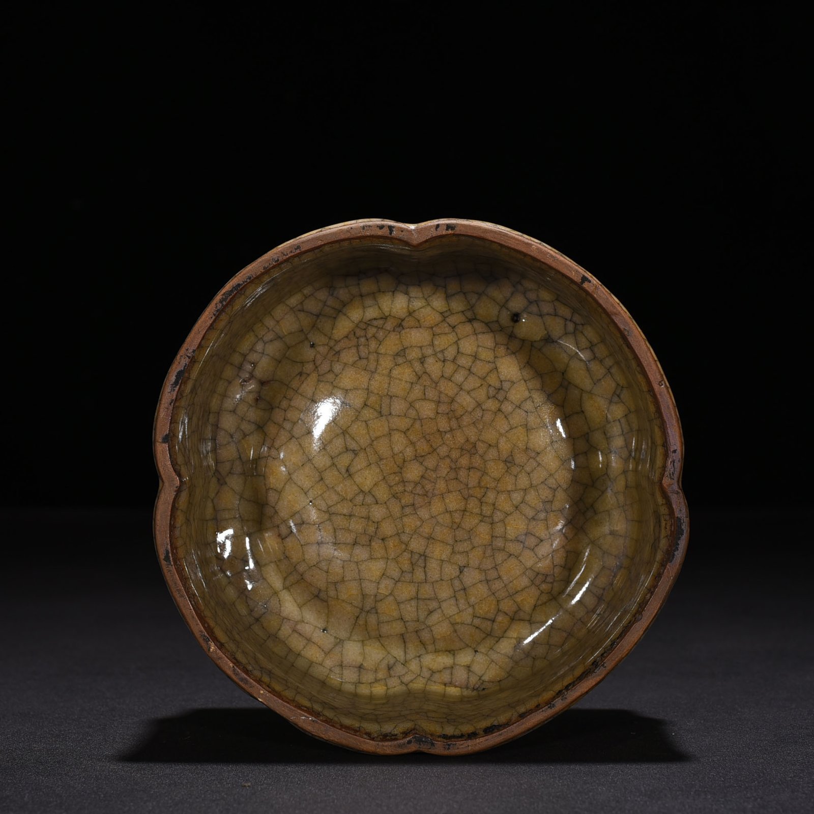 Song Dynasty Ge kiln set box pen washing pot process