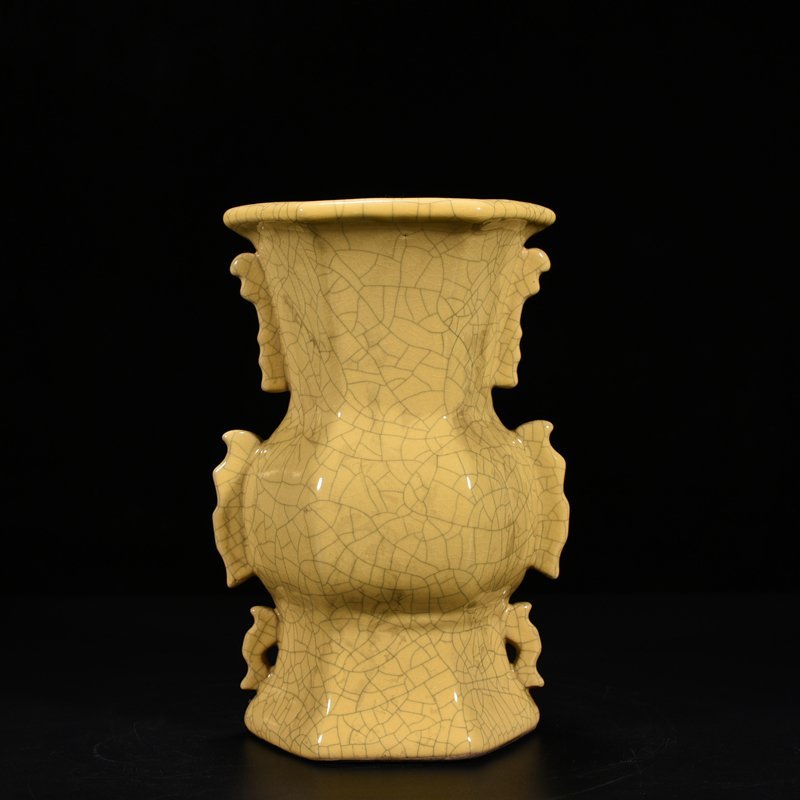 Song Dynasty Ge kiln halberd-ear hexagonal vase