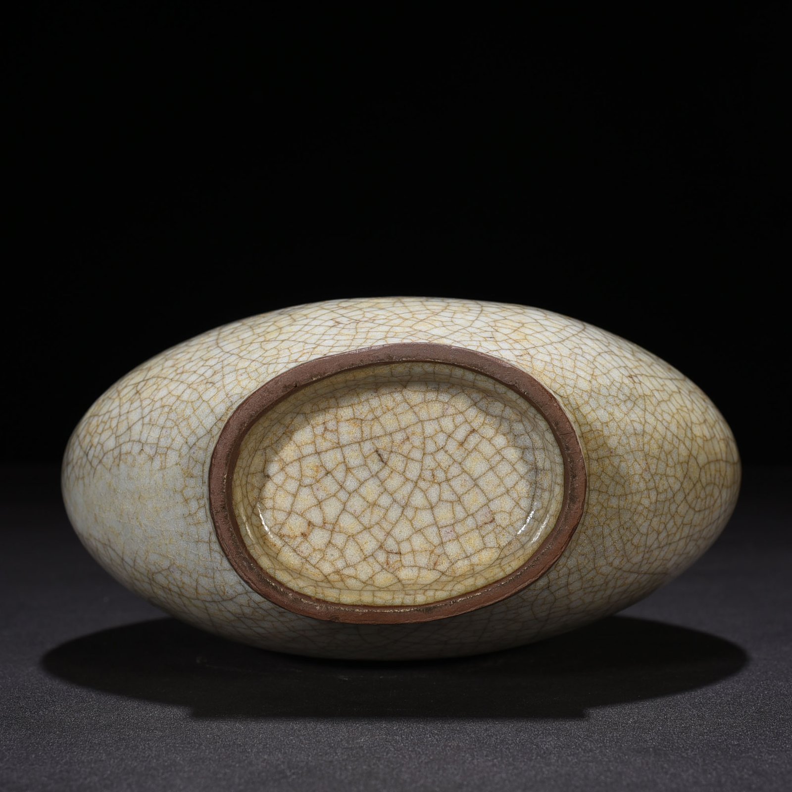 Song Dynasty Ge kiln flat bottle
