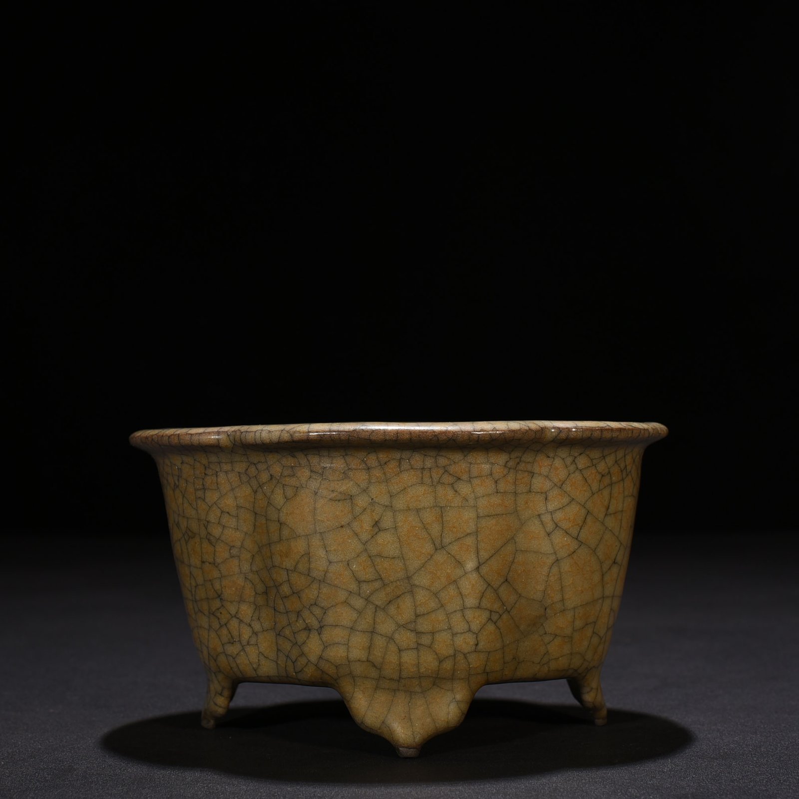 Song Dynasty Ge Kiln Begonia Style Wash