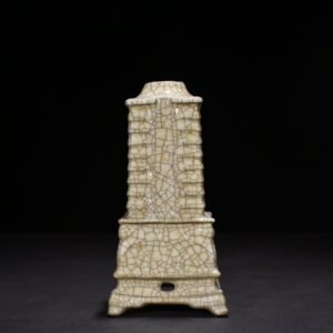 Song Dynsaty Ge Kiln Threaded Pagoda Vase