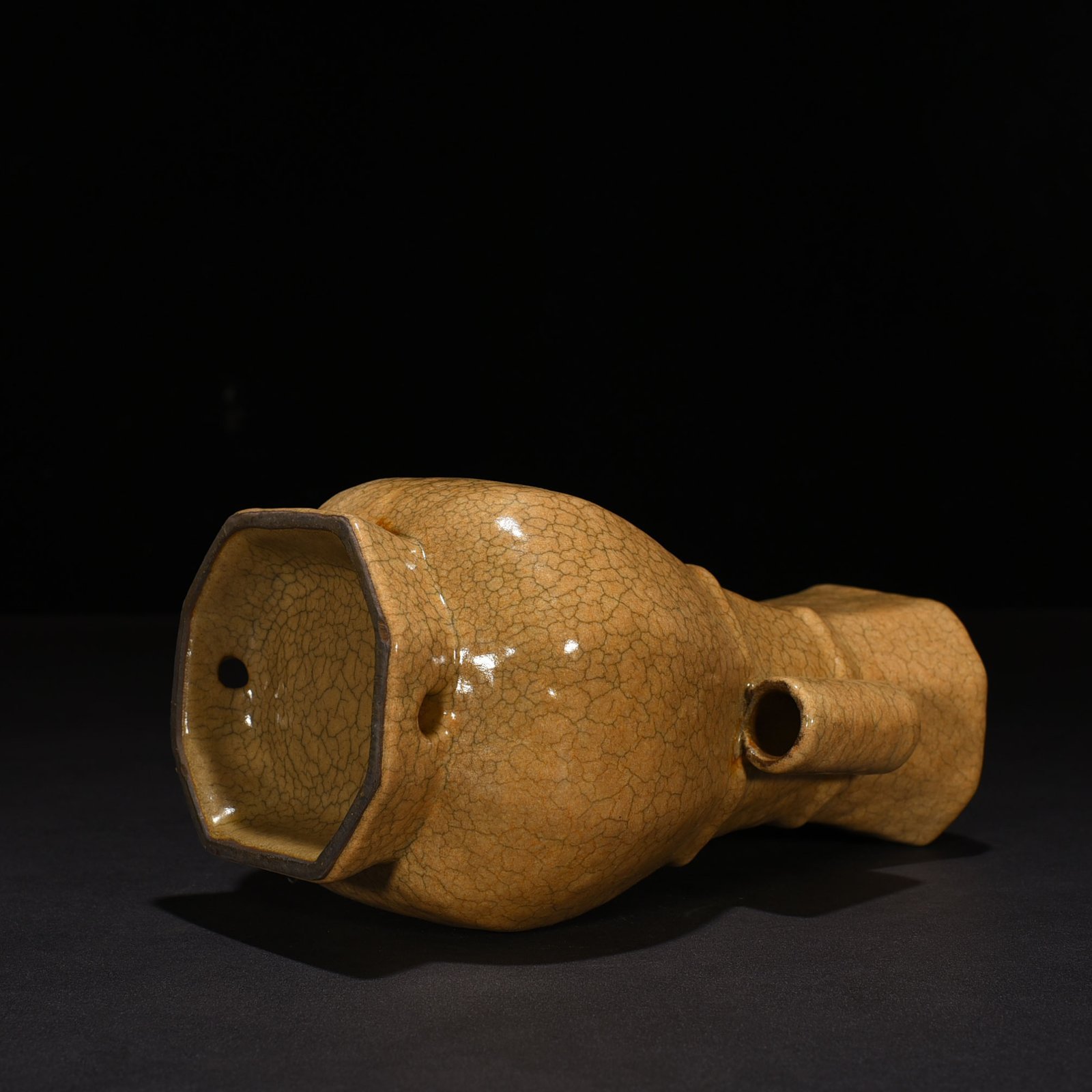 Song Dynasty Ge kiln octagonal vase with pierced ears