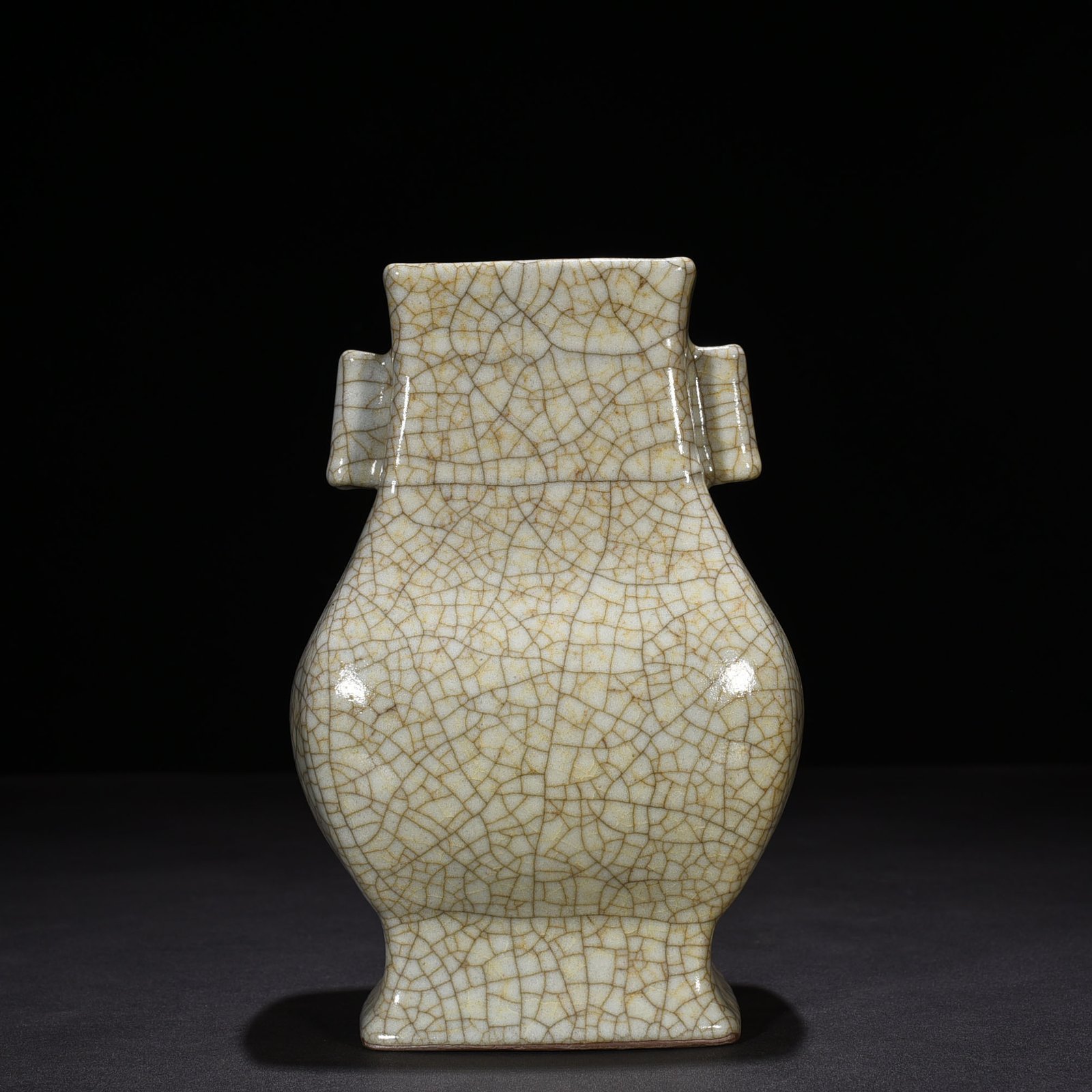 Song Dynasty Ge kiln square vase with pierced ears