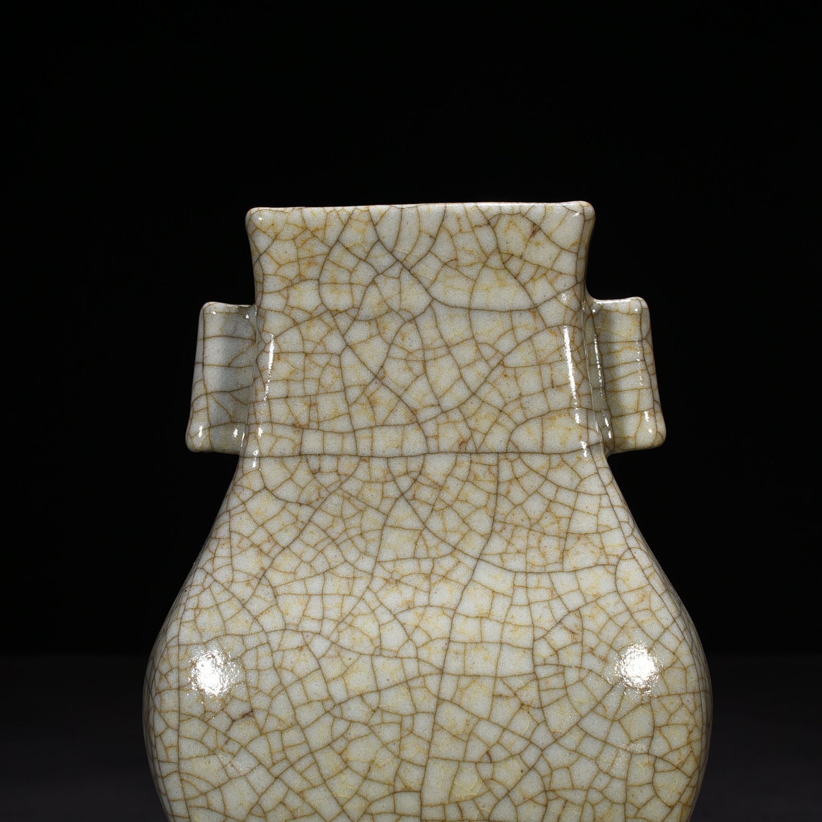 Song Dynasty Ge kiln square vase with pierced ears