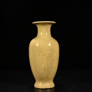Song Dynasty Ge Kiln Beauty Vase