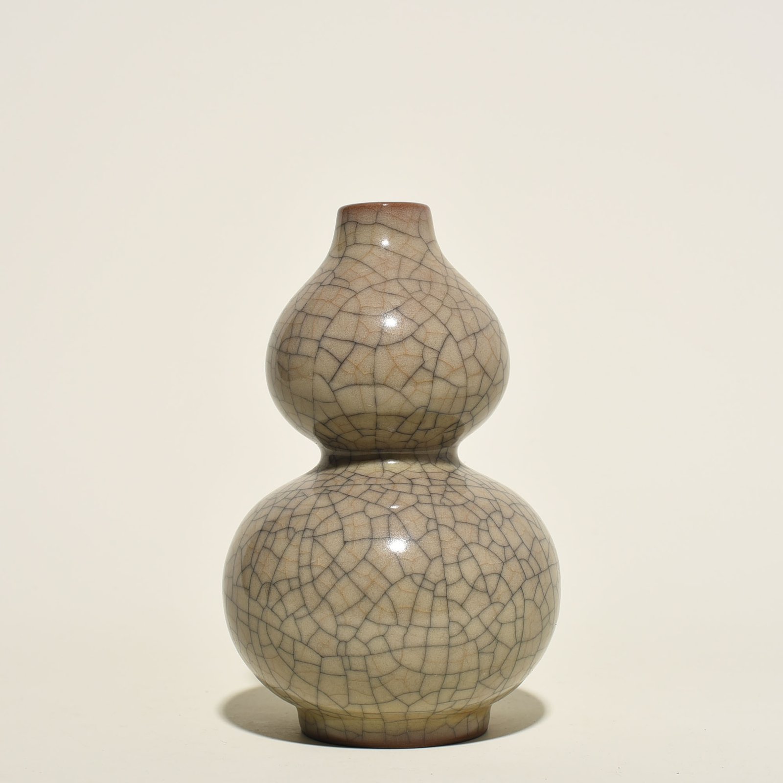 Song Dynasty Ge kiln gourd vase