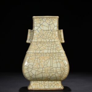 Song Dynasty Ge kiln square ear vase