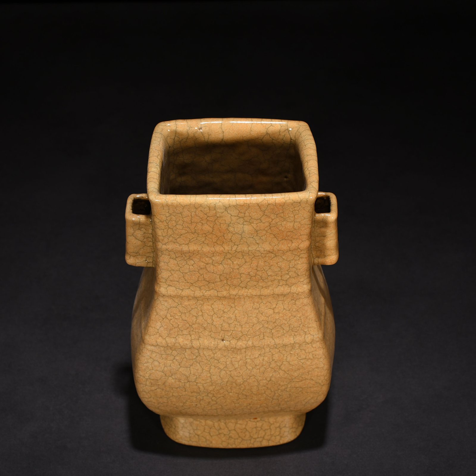 Song Dynasty Ge kiln square ear vase