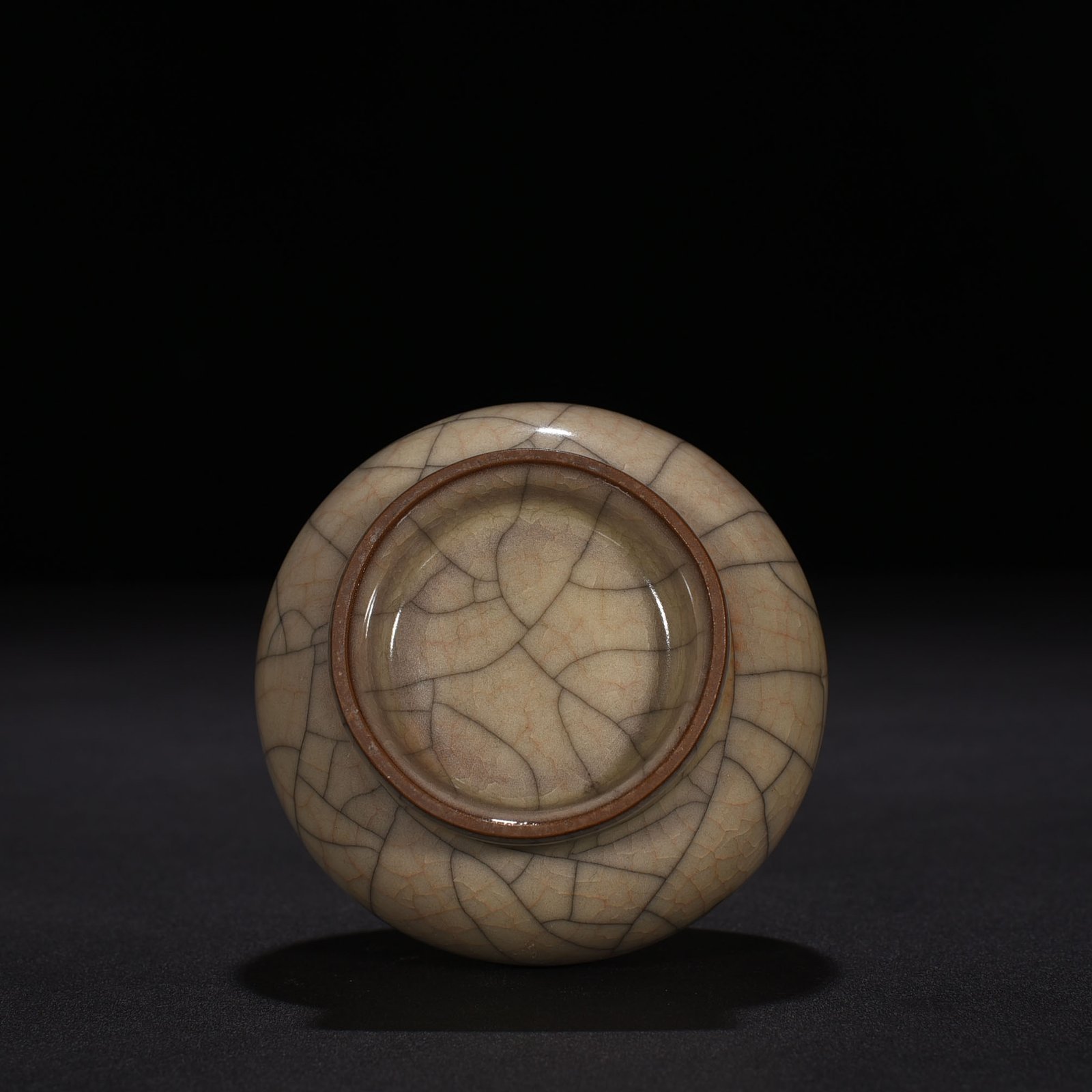Song Dynasty Ge Kiln Guaner vase