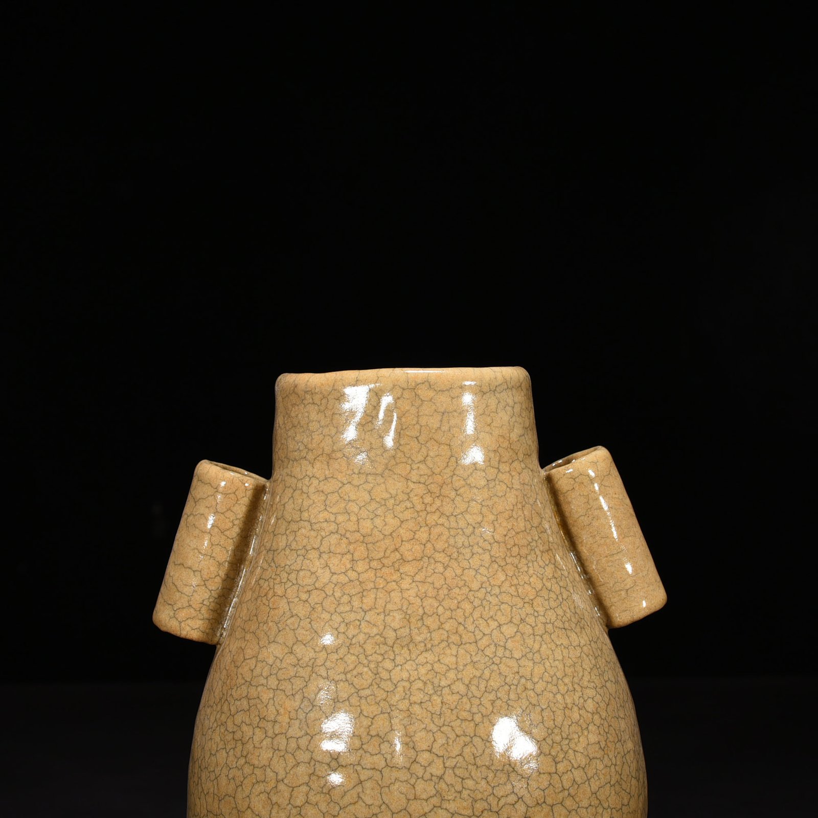 Song Dynasty Ge Kiln Guaner vase