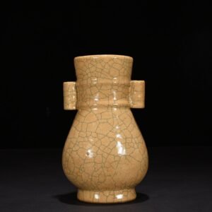 Song Dynasty Ge Kiln Guaner vase