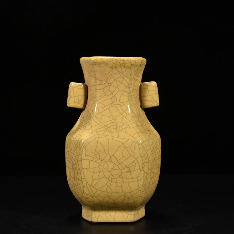 Song Dynasty Ge kiln Guaner vase square vase