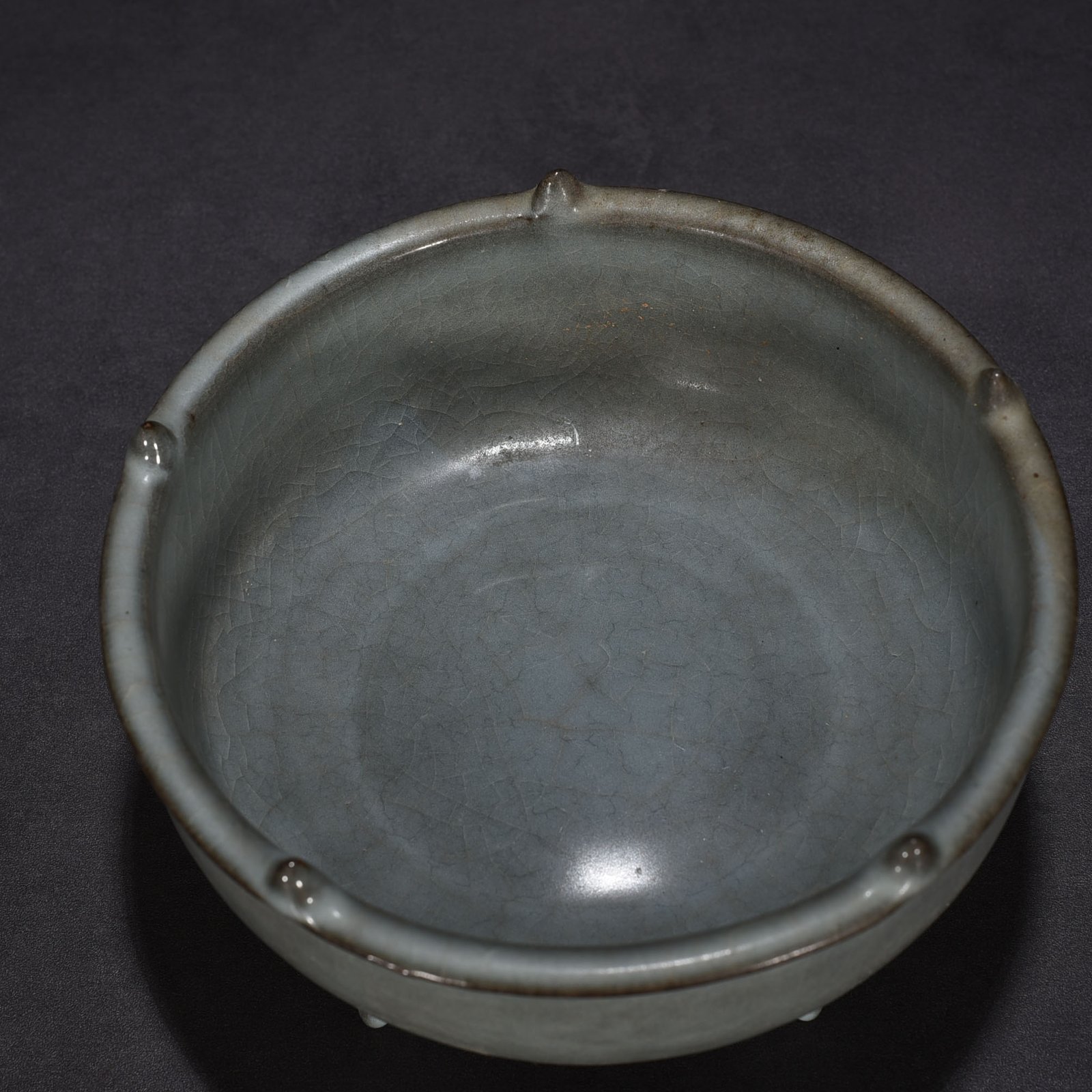 Song Dynasty Guan kiln five-foot wash