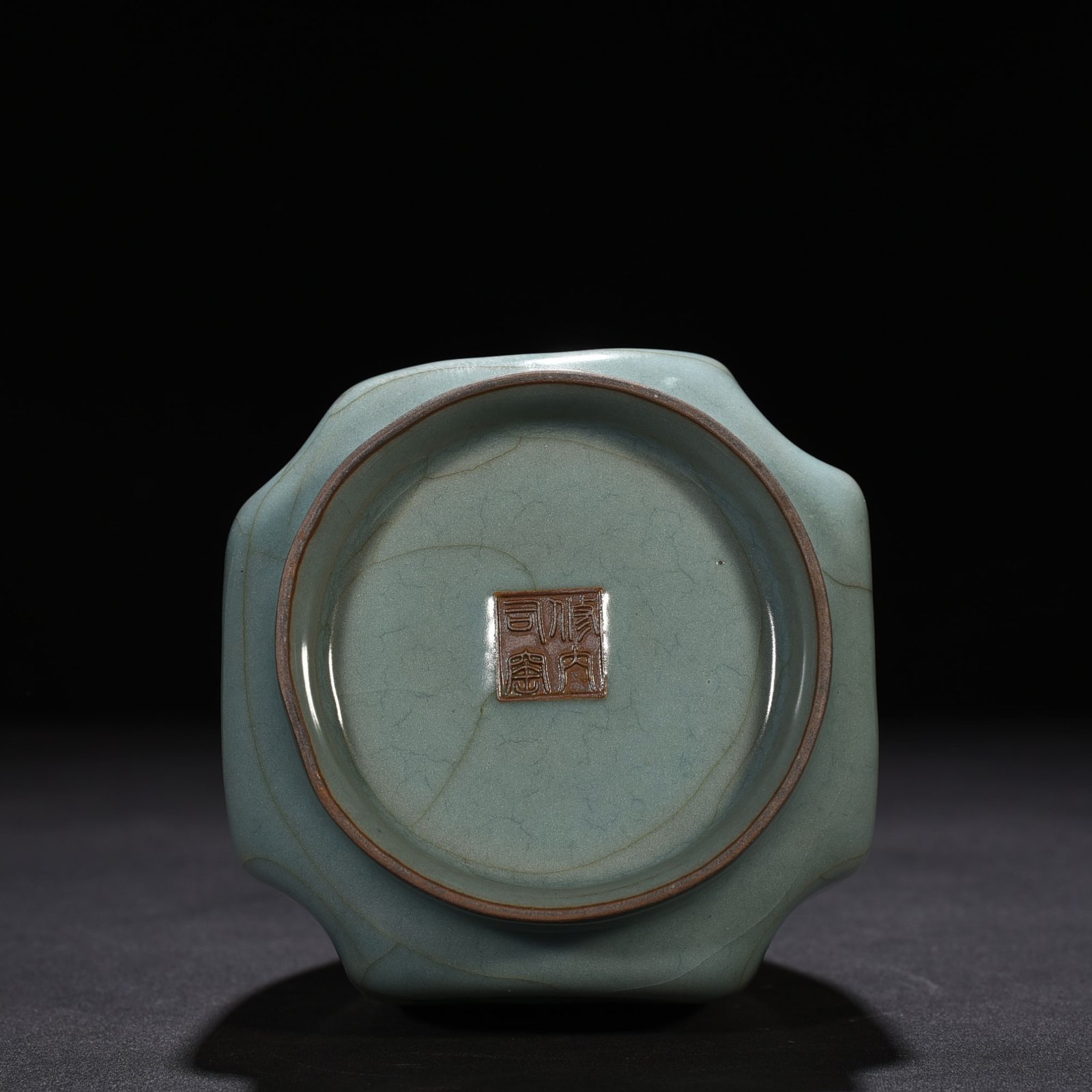 Song Dynasty official kiln style square vase with ears