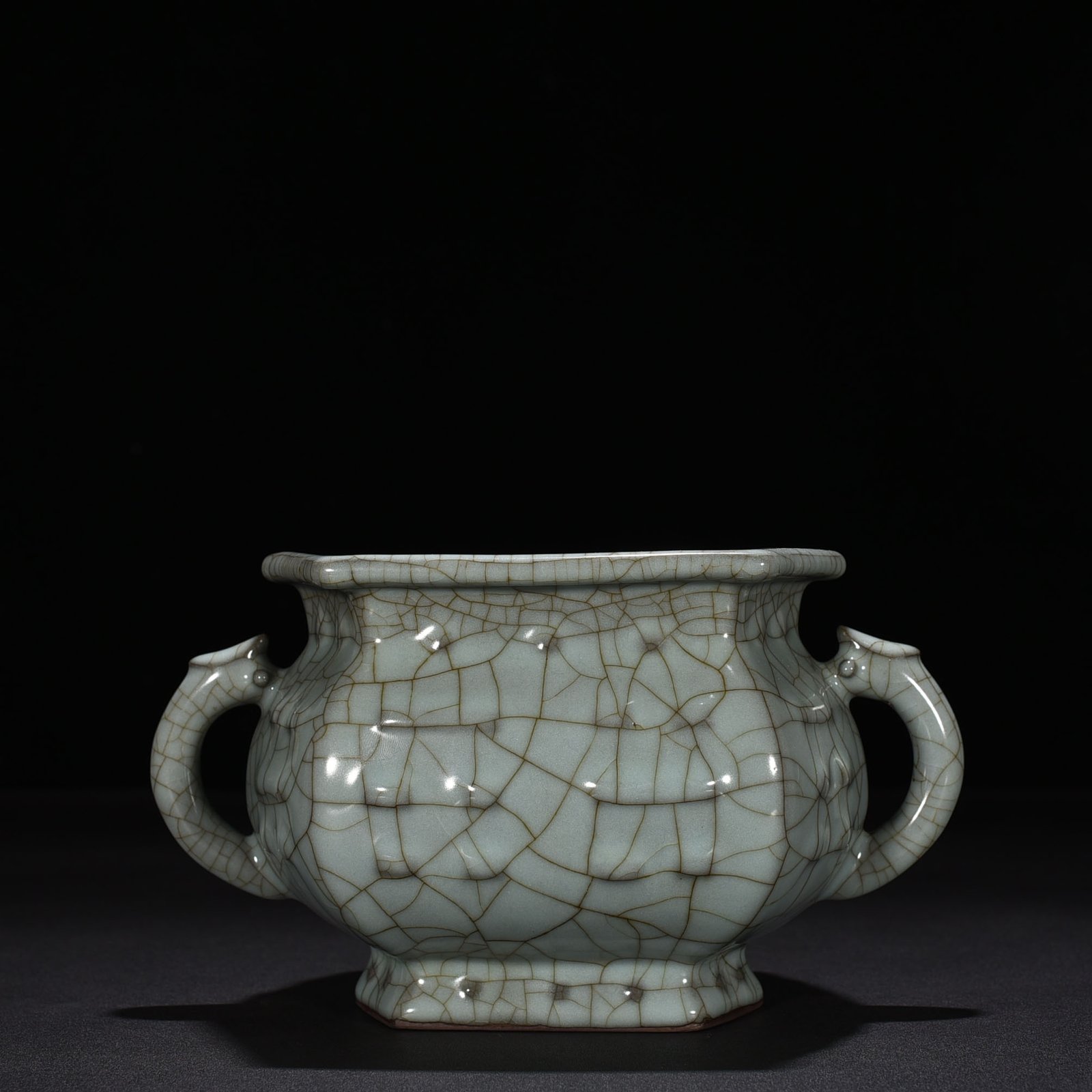 Song Dynasty Guan kiln Bagua double-ear furnace