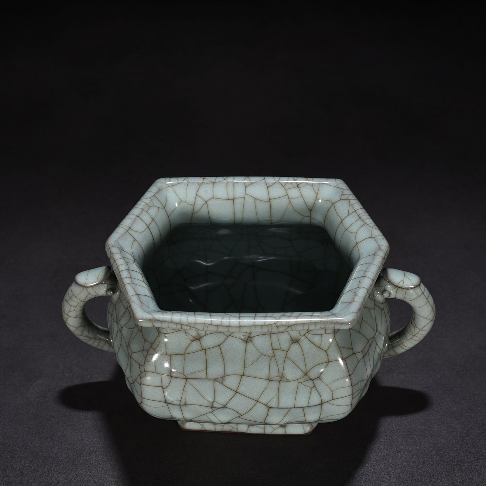 Song Dynasty Guan kiln Bagua double-ear furnace