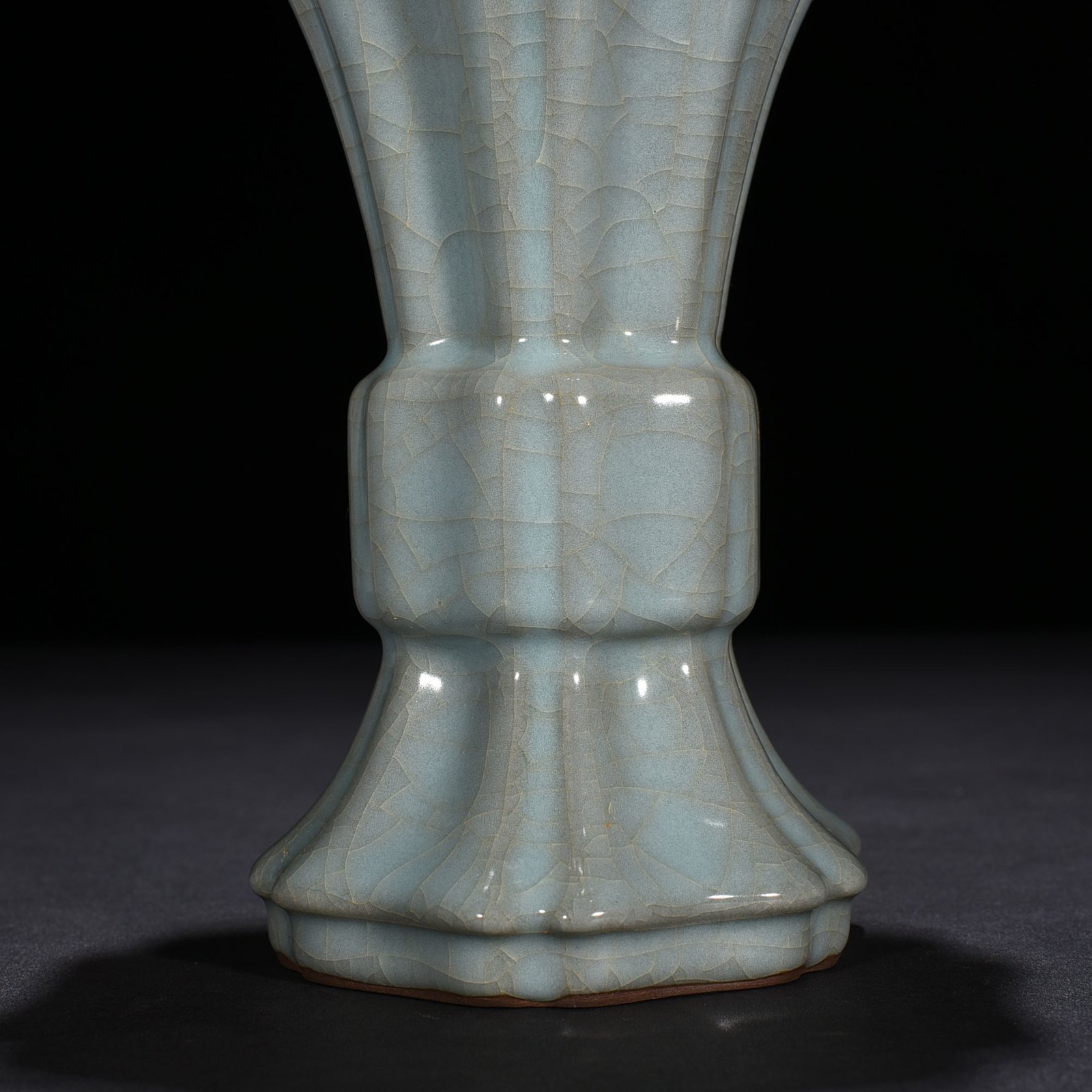 Song Dynasty Guanyao Six-square Flower Goblet
