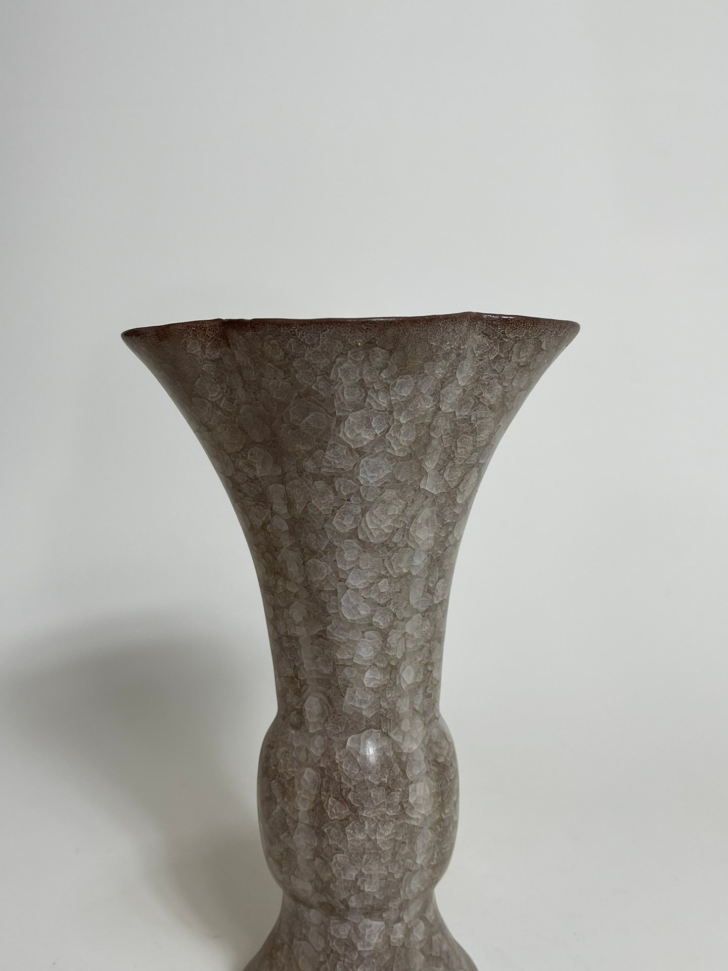 Song Dynasty kiln ice cracked begonia style flower goblet