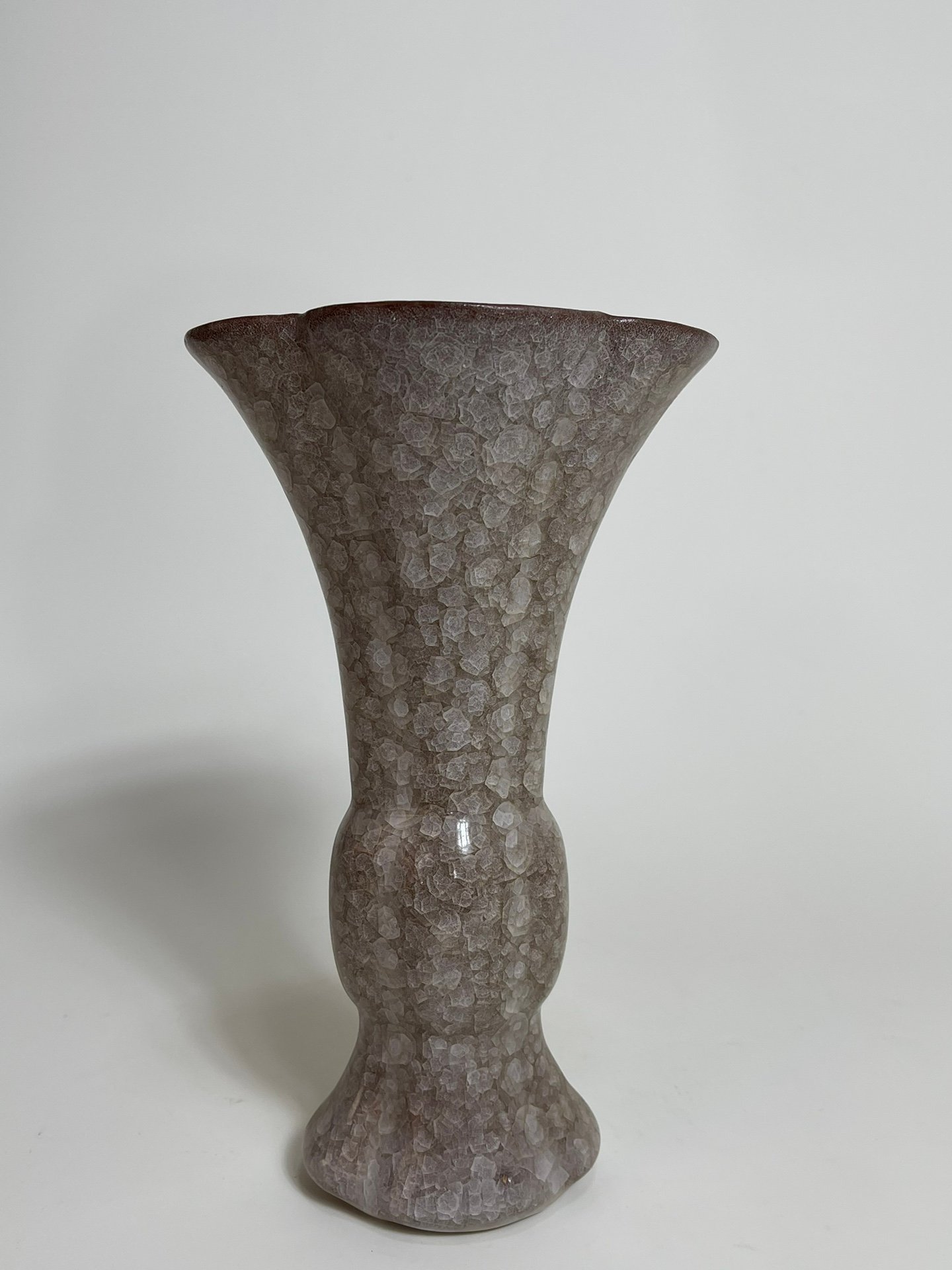 Song Dynasty kiln ice cracked begonia style flower goblet