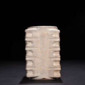 Song Dynasty Guan kiln ice cracked Cong style vase