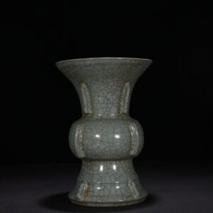 Song Dynasty official kiln halberd vase