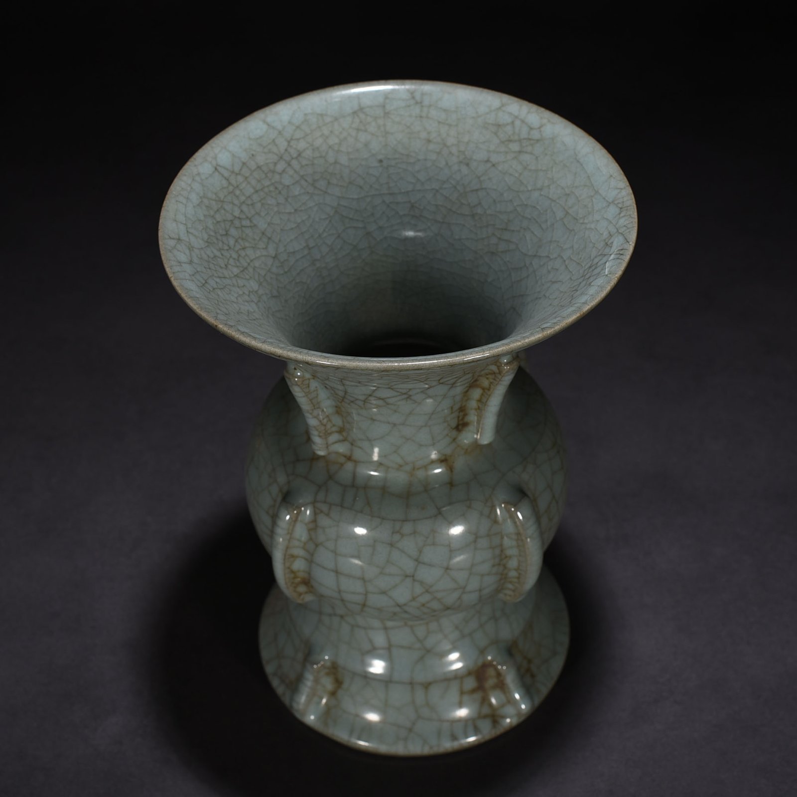 Song Dynasty official kiln halberd vase