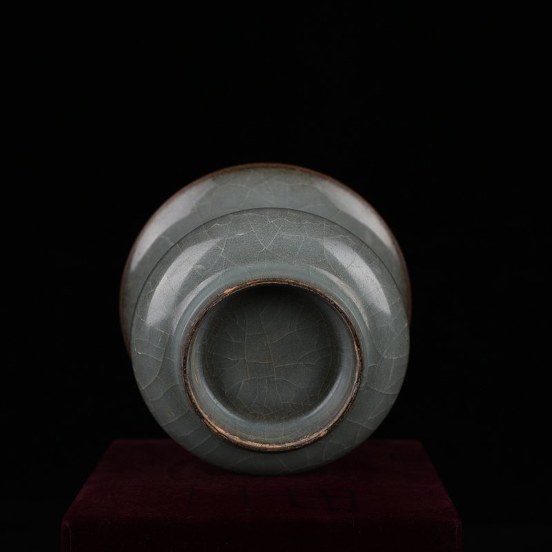 Song Dynasty official kiln slag bucket vase