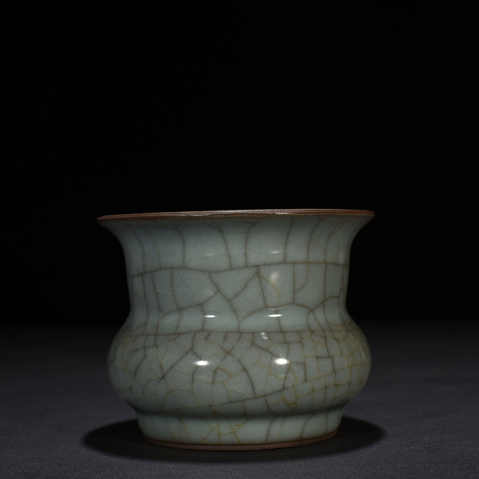 Song Guan kiln slag bucket