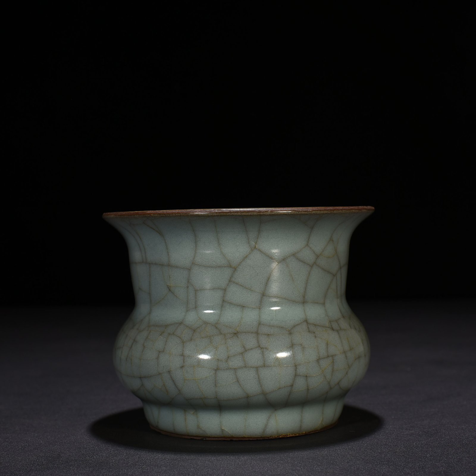 Song Guan kiln slag bucket