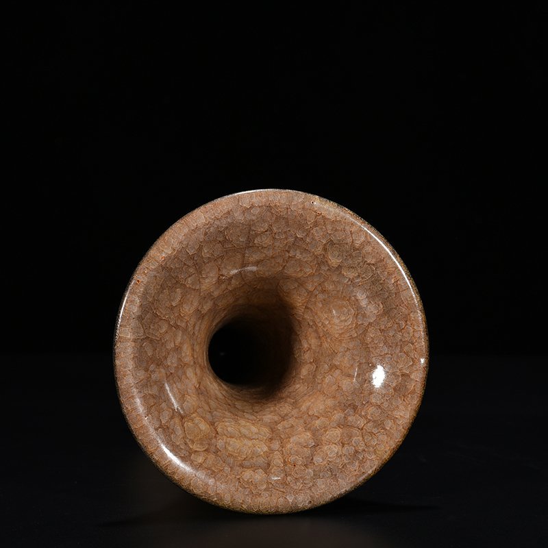 Song Guan kiln fried rice cracked flower goblet